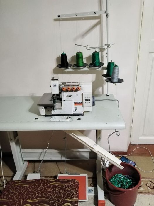 Продается оверлок. Overlok sotilmoqta.JOYEE