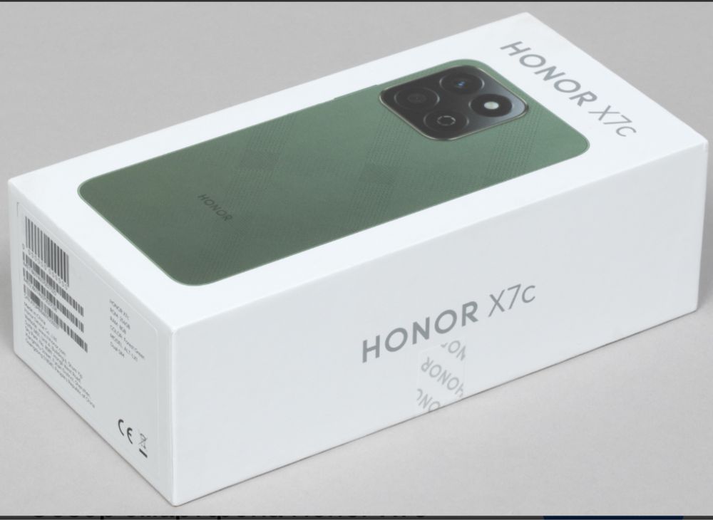 Абсолютно новый телефон, полный комплект HONOR X7c