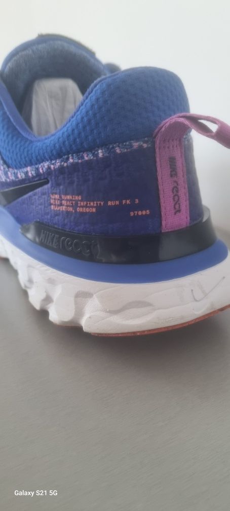 Мъжки маратонки Nike react