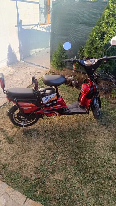 Електрически скутер