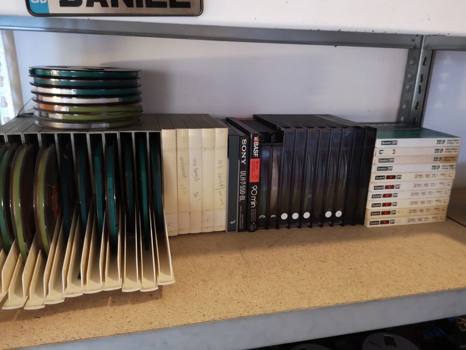 Lot 100 benzi 18 cm magnetofon