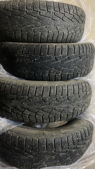 продам зимние шины