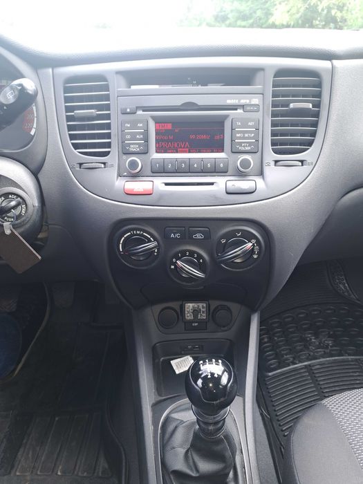 Kia Rio 1.4 benzina euro5