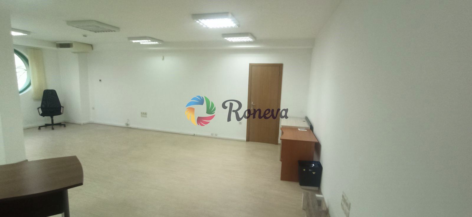 Офис в Варна-Център площ 102 цена 663