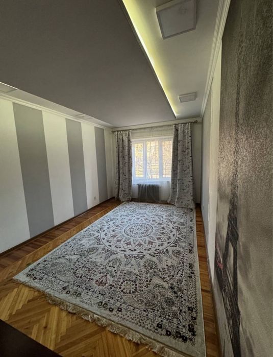 Самарканд дарвоза 3 хонали квартира 3/2/5 холати яхши