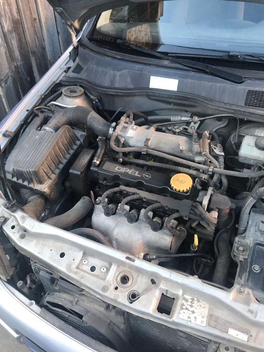 Opel Astra 1.6 benzină
