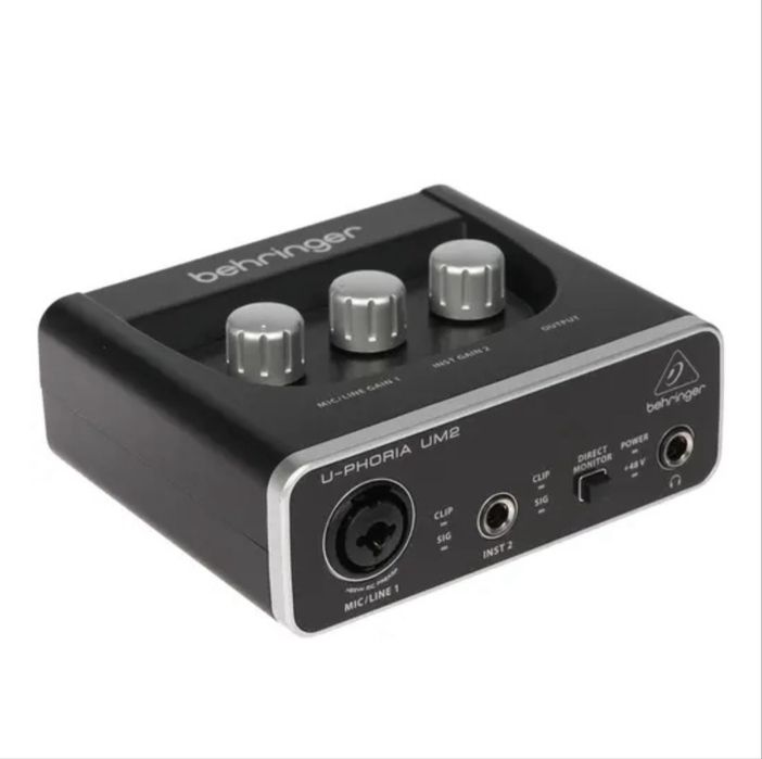 Звуковая карта BEHRINGER U-Phoria UM2