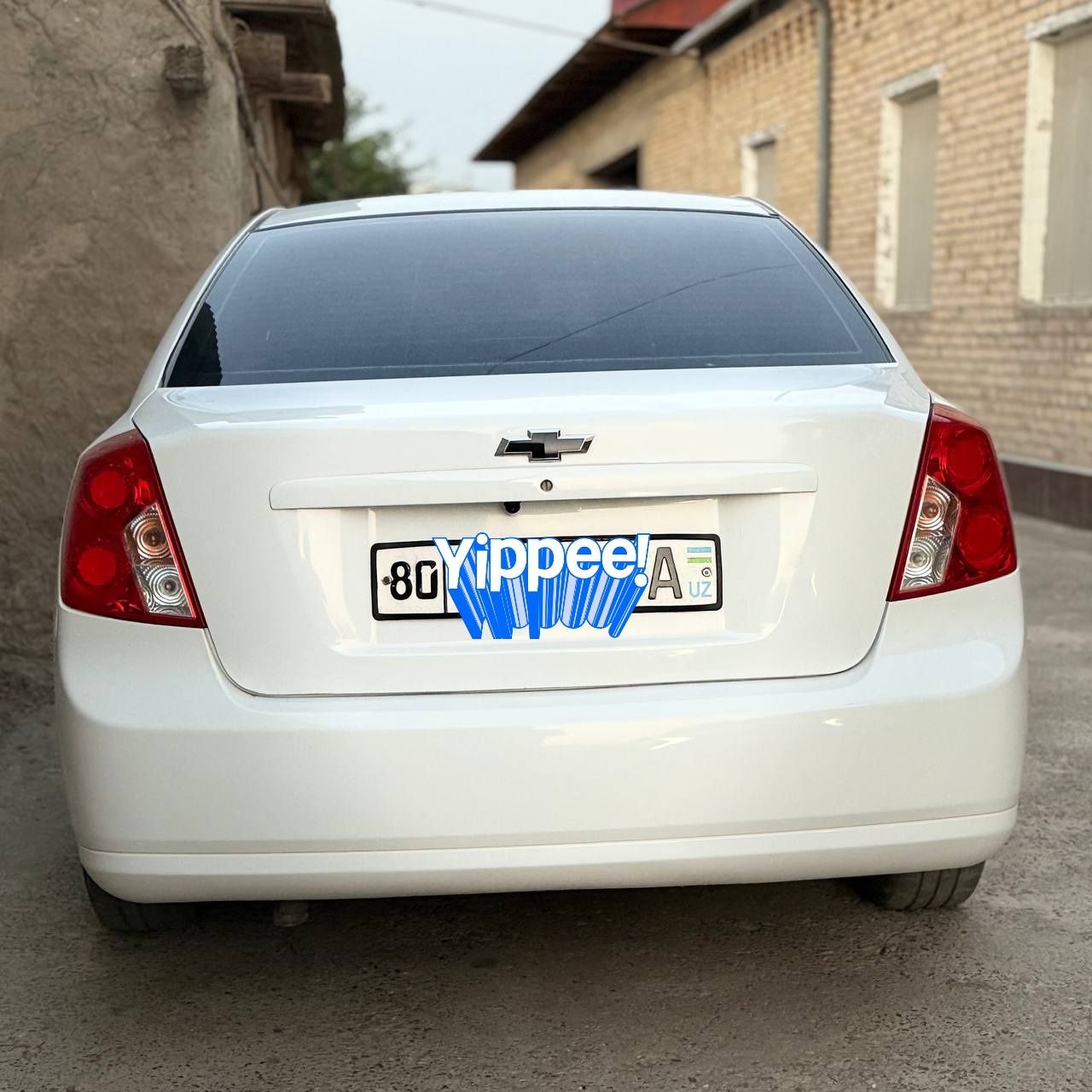Lasetti 1.8 Сотилади