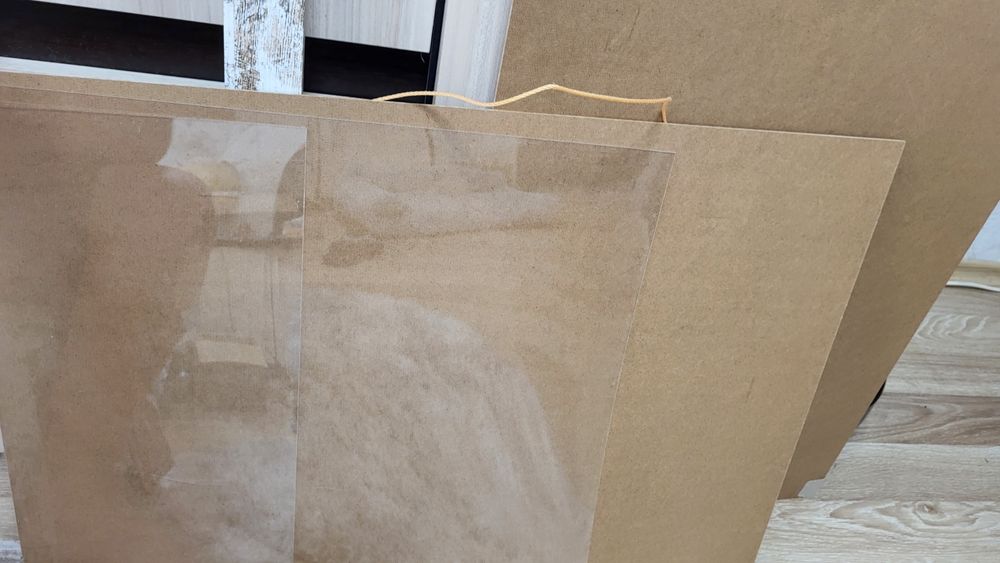 Рамки за картини и пъзели 50x70 с плексиглас и шперплат