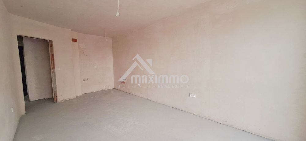 Продава се Двустаен апартамент в Варна, Кайсиева градина - 63 кв.м за 1961 €/кв.м - Снимка #5