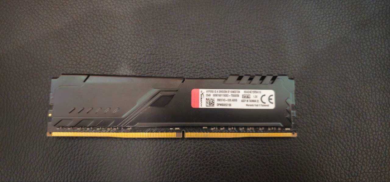 16 GB RAM памет DDR4 (1x16 GB) Kingston Hyper Fury 2400 MHz