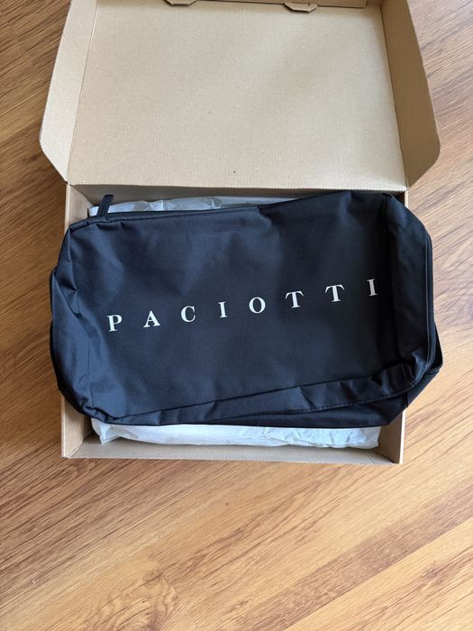 Обувки paciotti