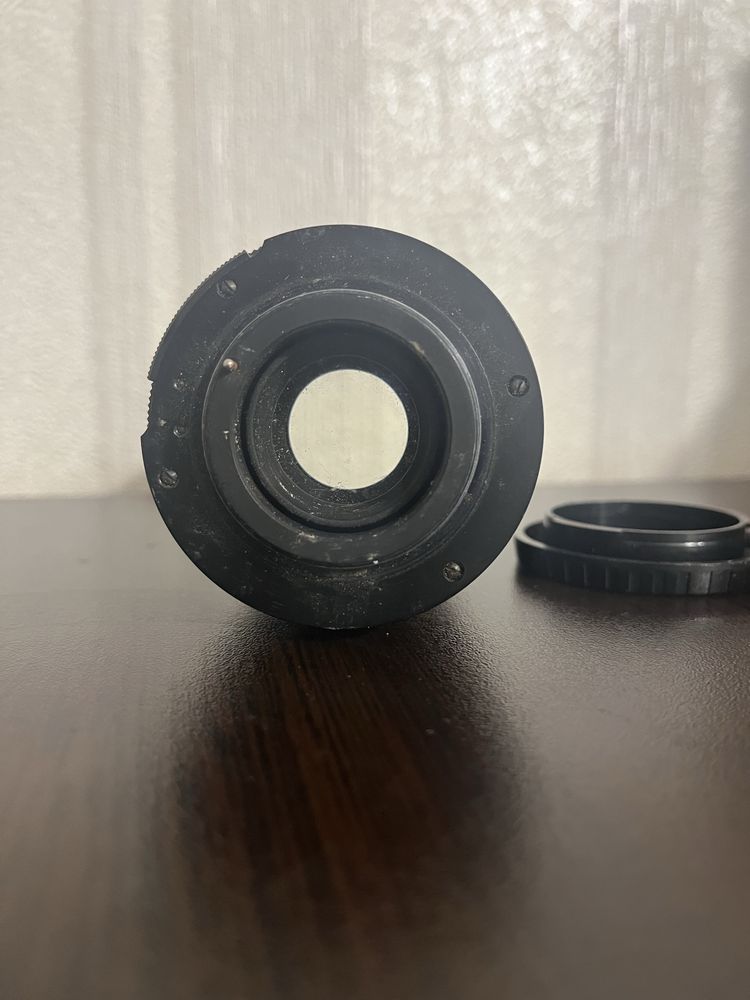 Pentacon Auto MC 135mm F2.8 м42