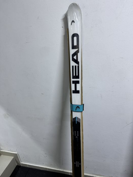 Skiuri Head worl cup 172 si 185 cu legatura