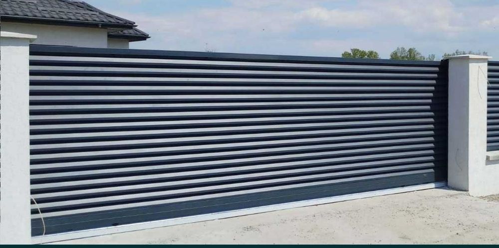 Executam garduri din jaluzele metalice