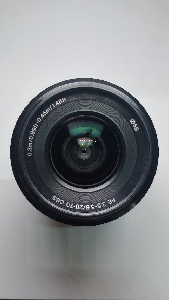 Obiectiv Sony Full Frame 28-70 OSS f.3.5-5.6