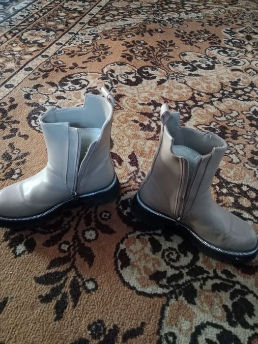 Продам сапоги41р