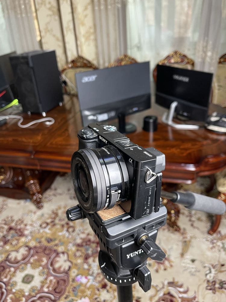 Продается Sony a6100