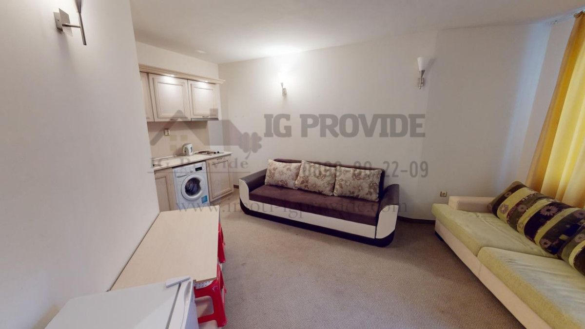 Продава се Двустаен апартамент в к.к. Слънчев бряг - 63 кв.м за 921 €/кв.м - Снимка #1