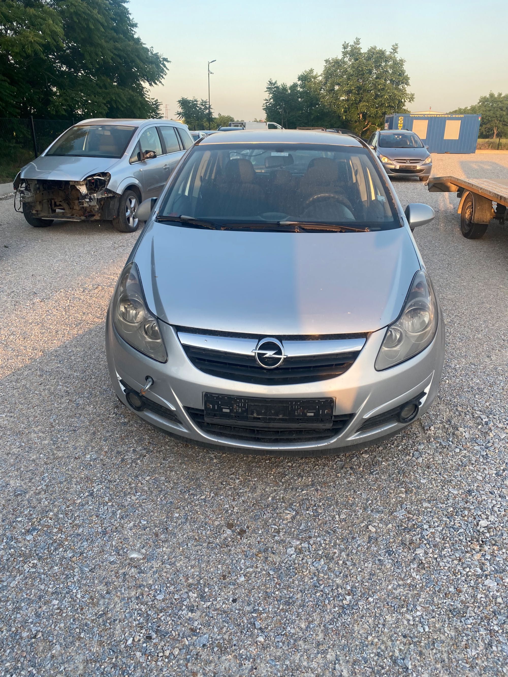 Опел корса д 1.3 дизел на части opel corsa d