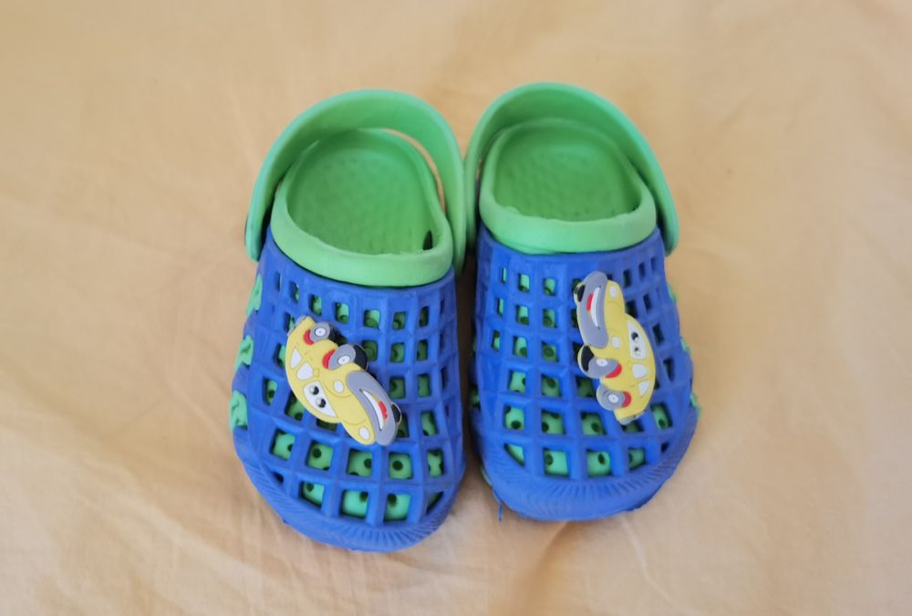 Бебешки кроксове и обувки за прохождане