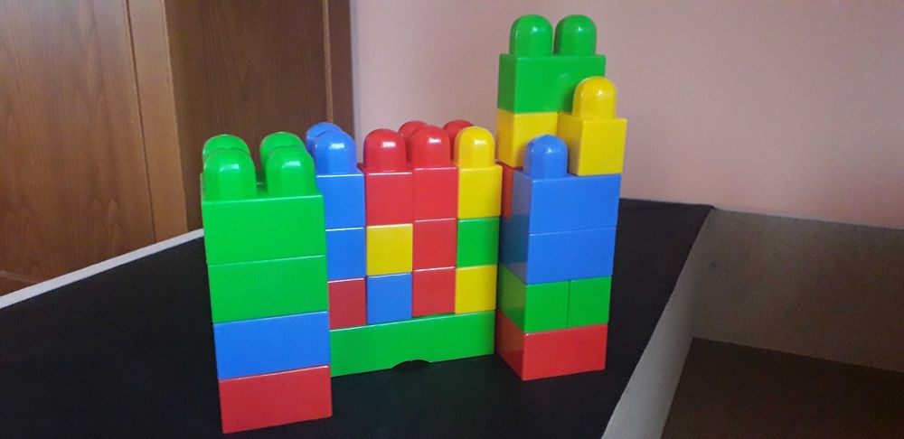 Герои от Дракони Ездачите на Бърк,конструктор, ферма