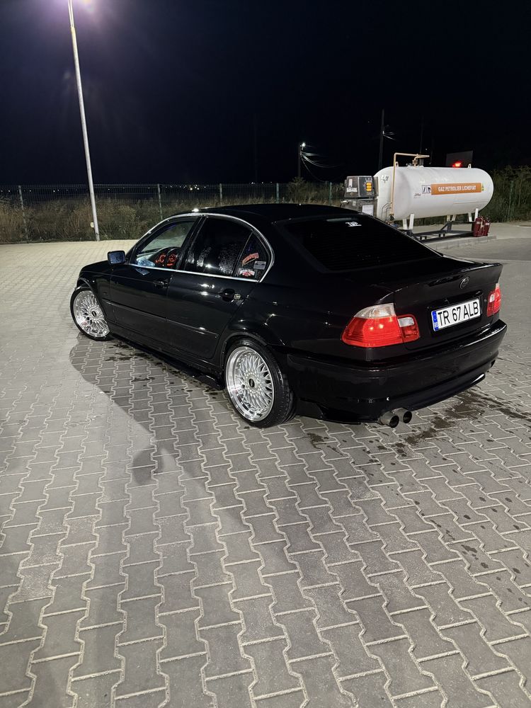 Vand bmw e46 motor 2500.benzina.