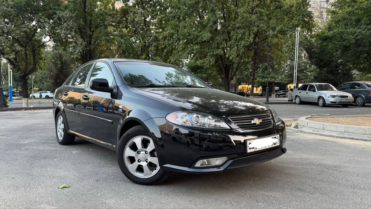 Lacetti Gentra 2023