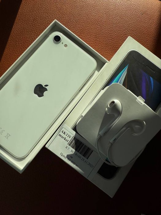 iPhone SE 64GB/76% от Актив Маркет Рассрочка 0-0-12
