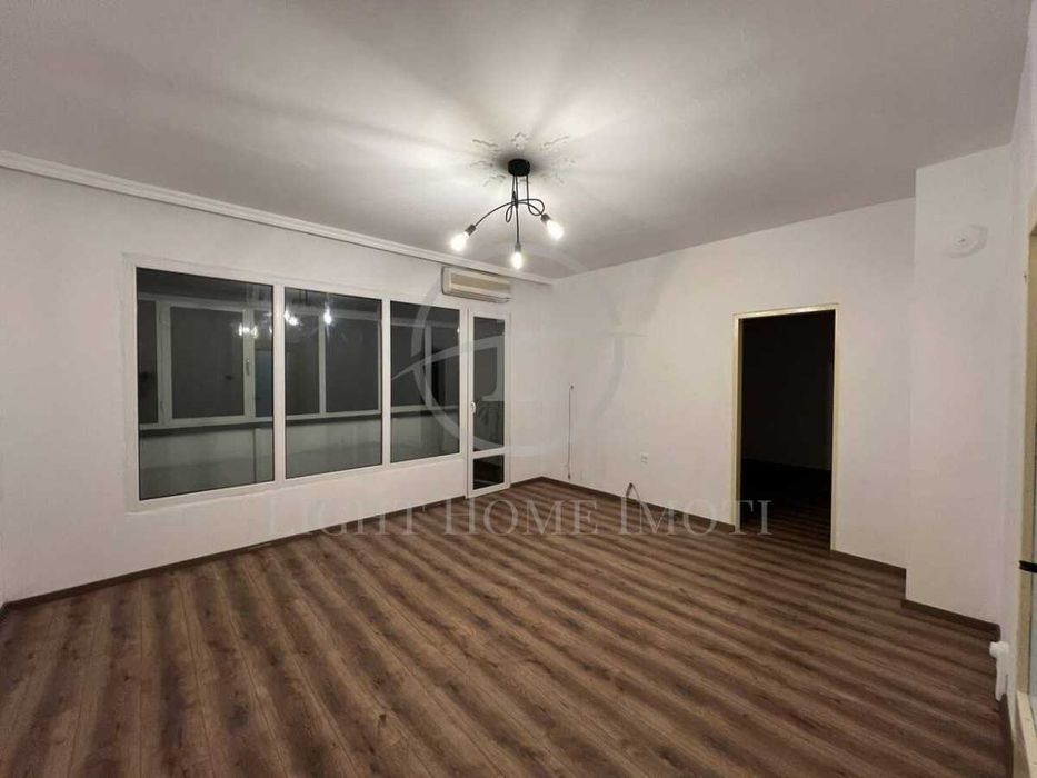 Реф. 3194 Тристаен Апартамент / Кючук Париж