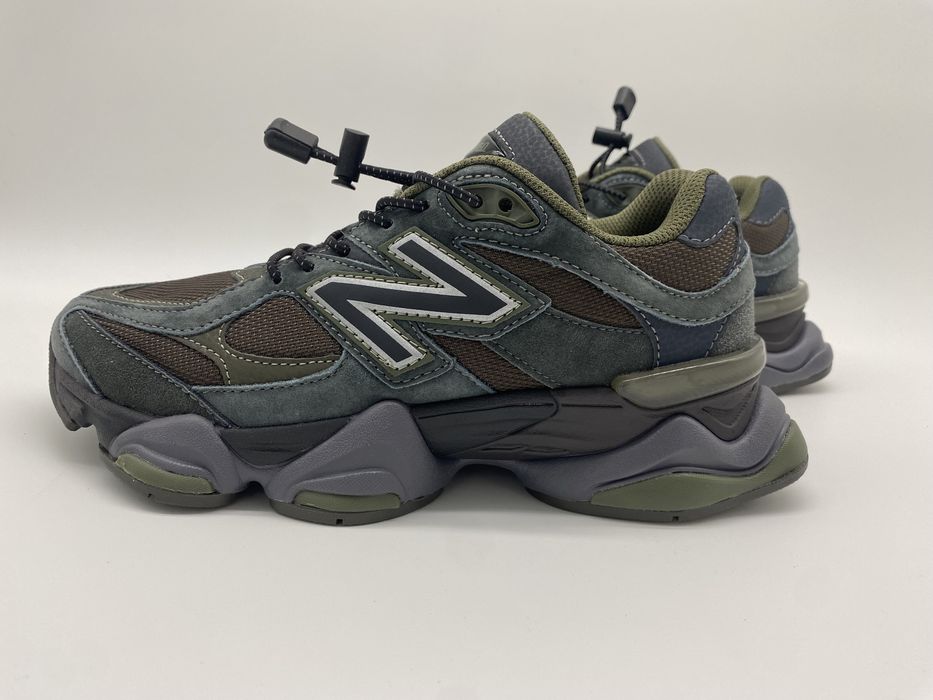 New Balance 9060 Dark Moos