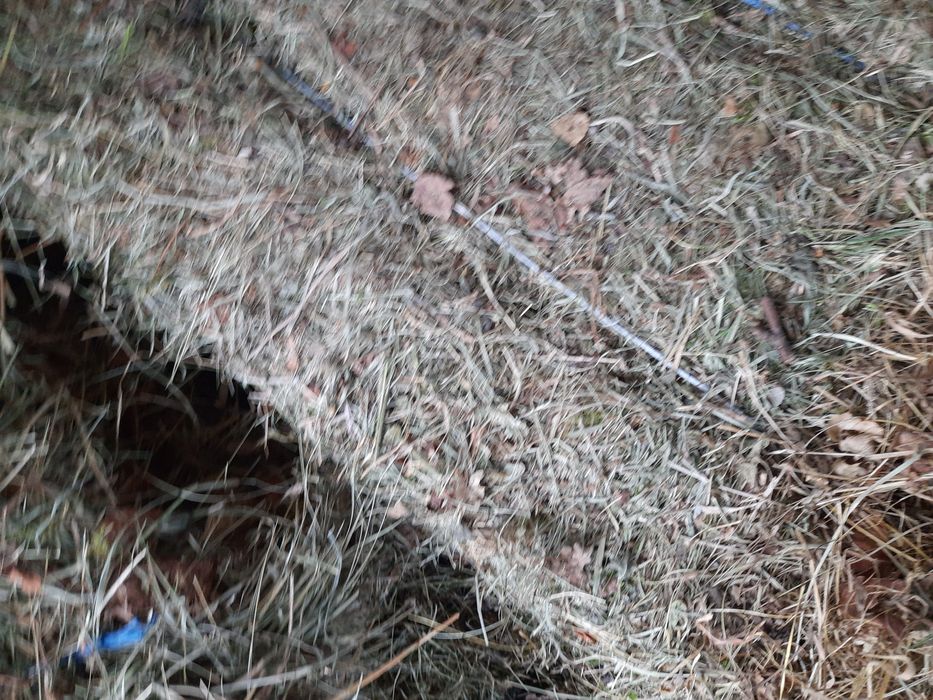 Baloti de fan si otava