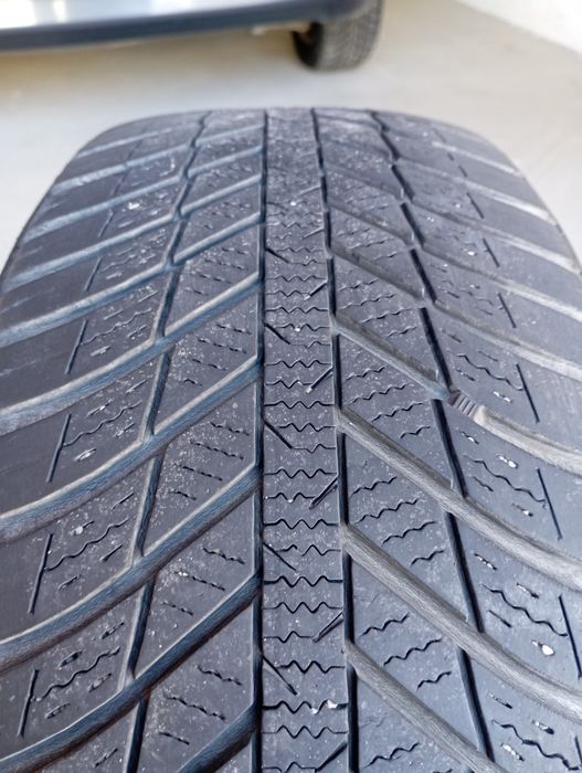 Продавам 4-ри всесезонни гуми Nexen nblue4 season с размер 205/55/16