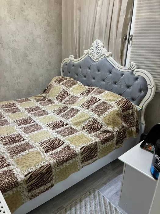 Юнусабад 13 квартал 1*2/4/4 Хорошим ремонт. ор-р ул.Булвар, метро 400м