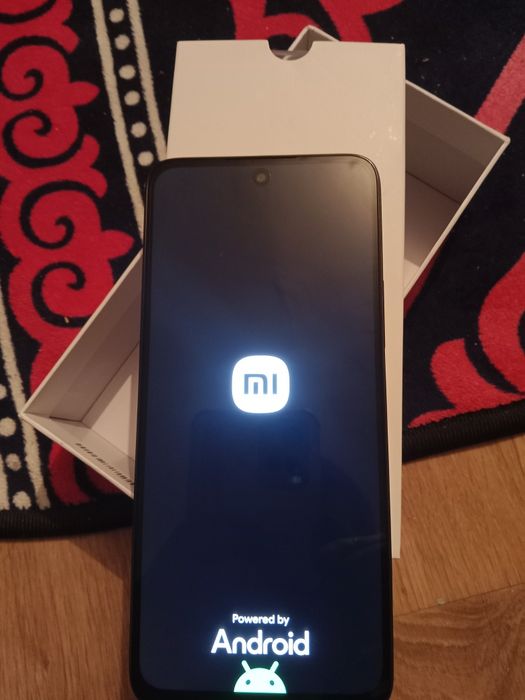 Продам телефон Redmi 13