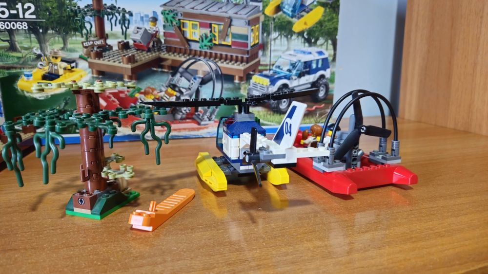 Lego City Ascunzișul infractorilor 60068