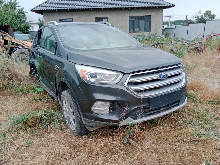 Авто по запчастям