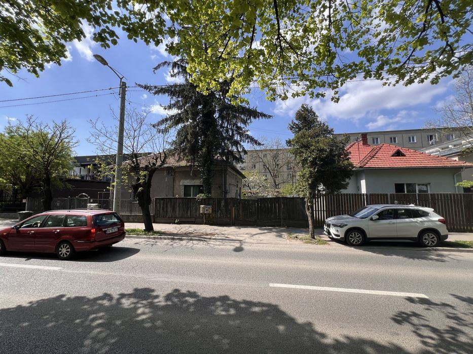 Vand casa cu curte cart Gheorgheni