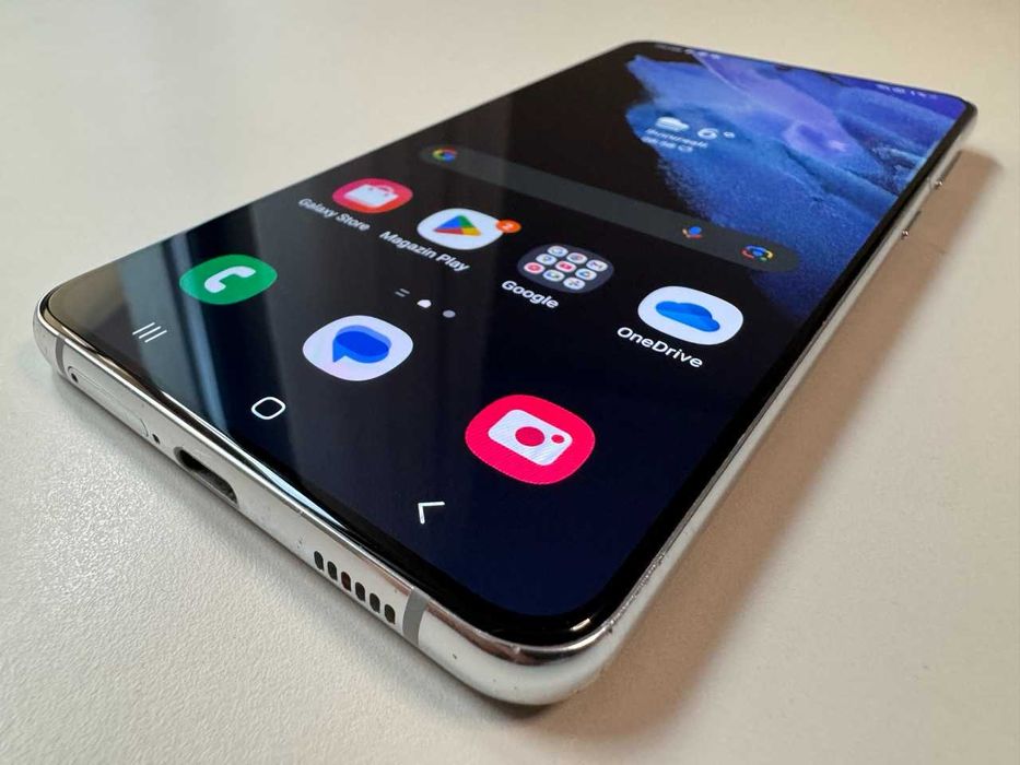 Samsung / Galaxy S21 Plus 5G / 128 Gb / Phantom Silver