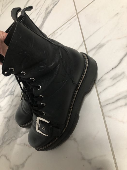 Ghete zara si Bull boxer