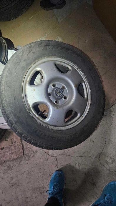 Джанти железни 4бр.  5х114,3 от Honda CR-V + зимни гуми