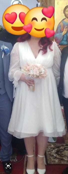 Rochie potrivită cununiei civile sau religioase. MARIMEA 46.