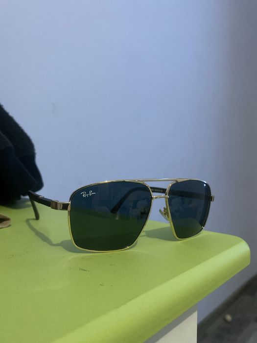 Ochelarii rayben nou nouti in cutie cu ambalaj