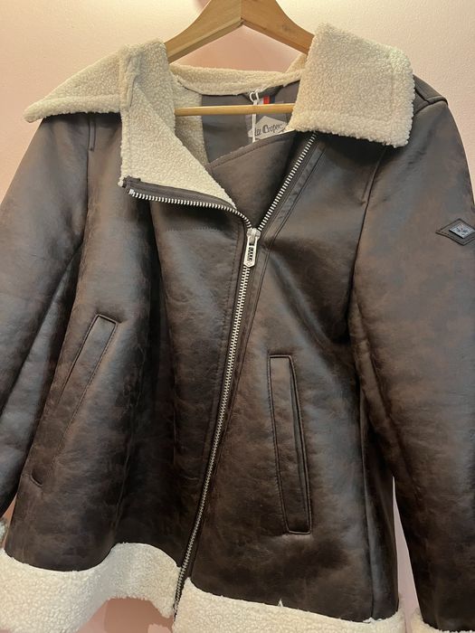 Geaca noua de dama lee cooper