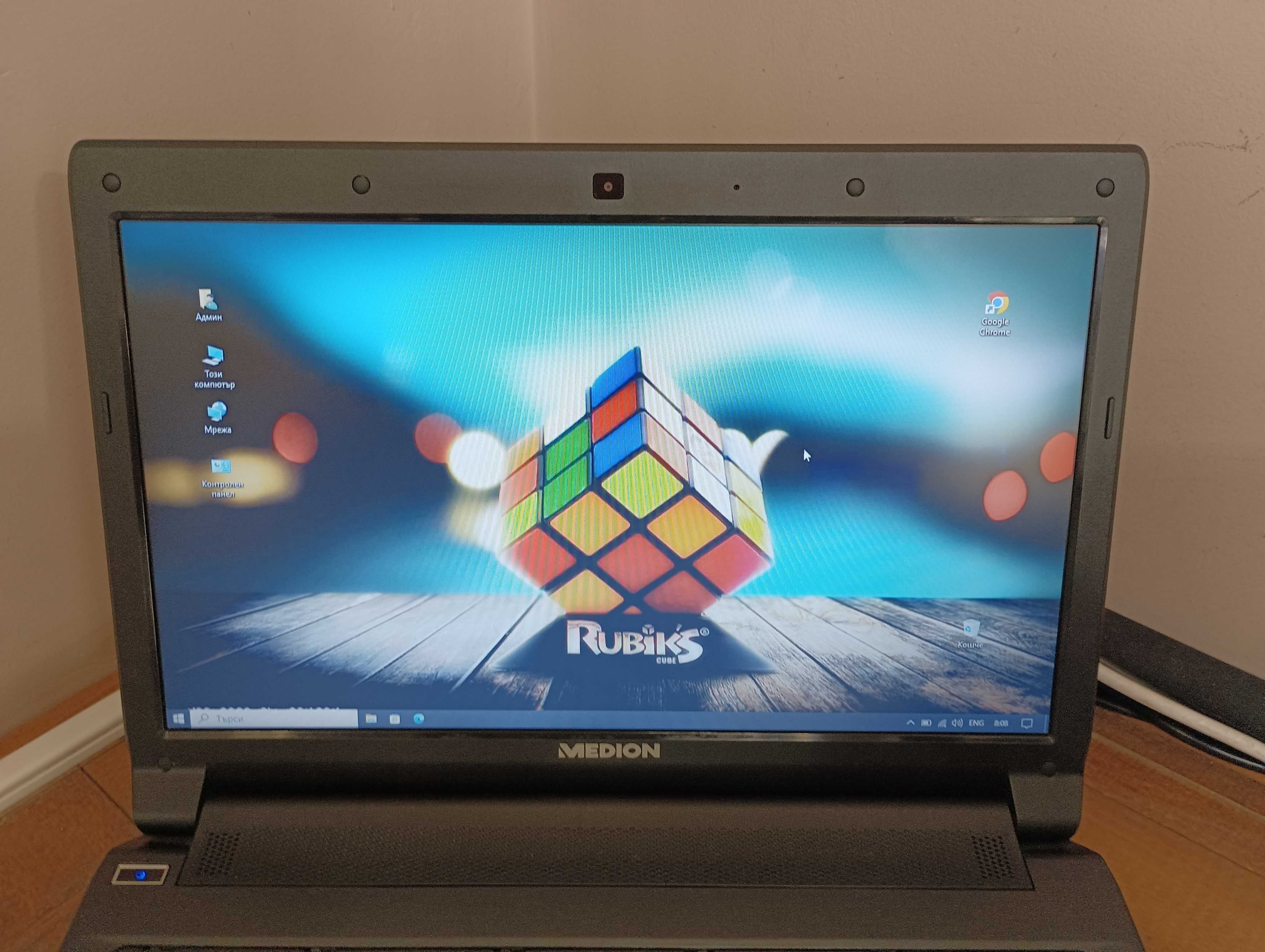 Лаптоп Medion Akoya E6228 - i3 2370M / 15.6"