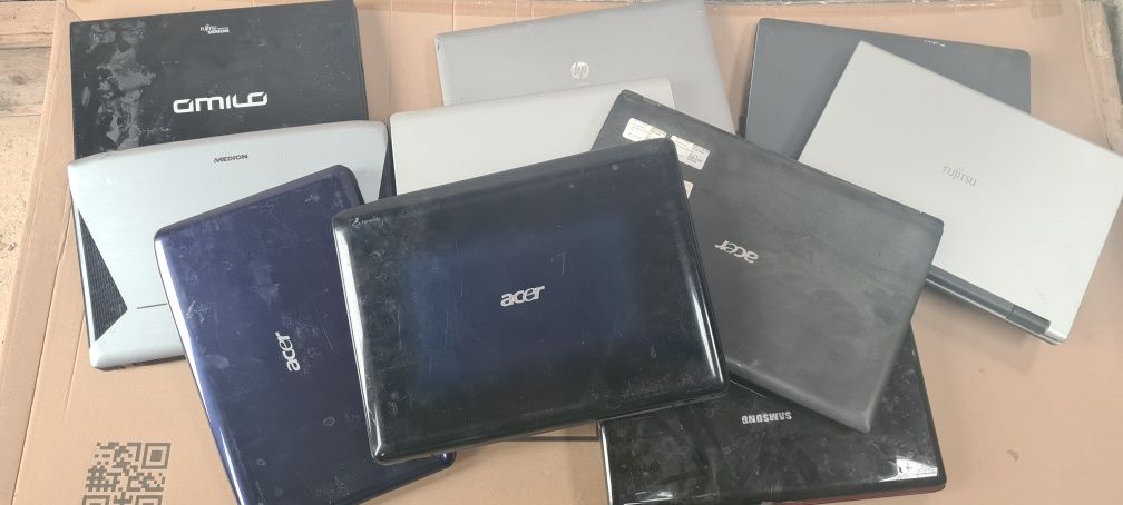 Vând telefoane,laptopuri pentru piese de schimb