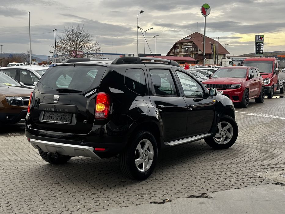 Dacia Duster an 2011, 4x4, 1.5 dci, 120000 km reali,