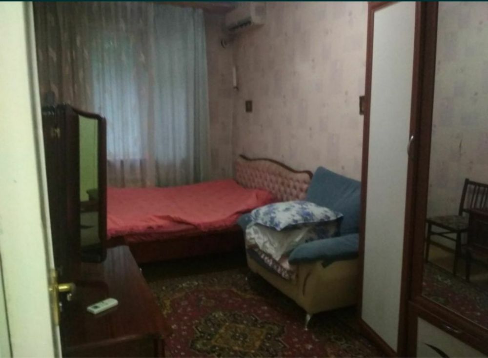 Чиланзар-2. 2/3/4 балкон 1.5*3 среднее