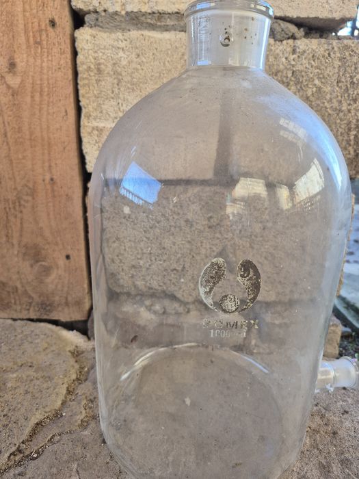 Продам бутыль на 10л.