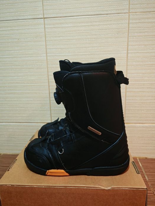 Boots snowboard 43 Rossigniol excite boa